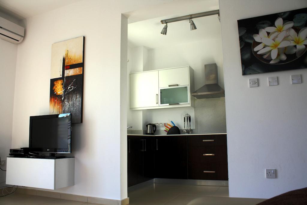 Palm Tree Villas Protaras Room photo